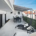 Apartment Sea Pearl