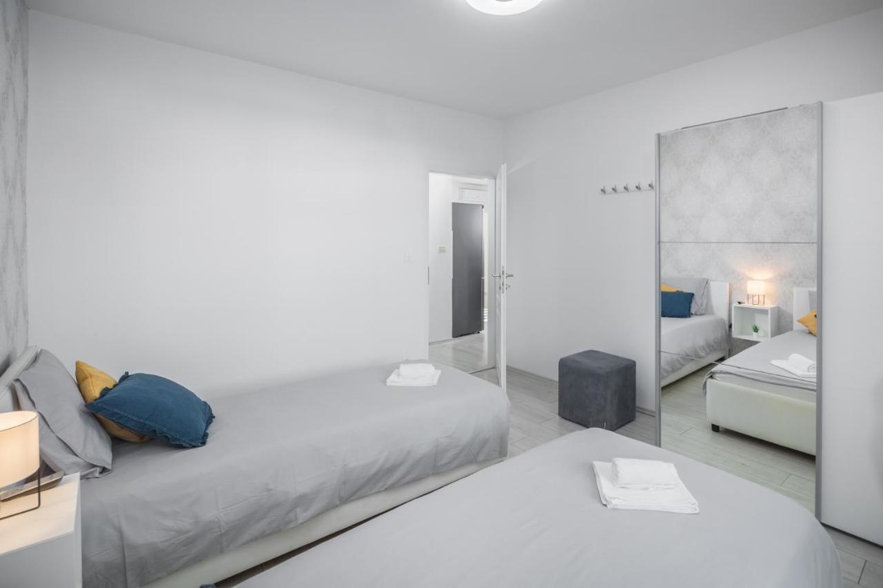 Apartment Sea Pearl Porec